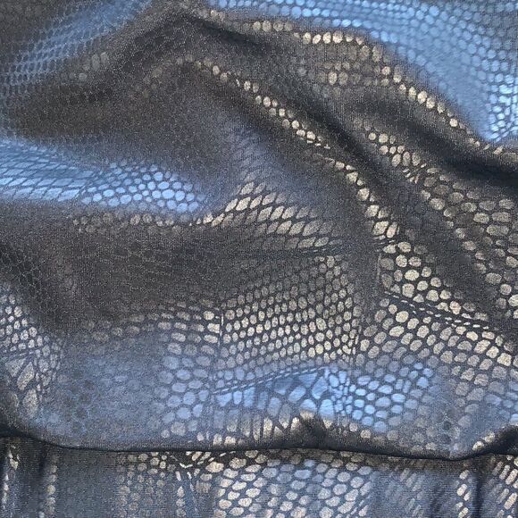 ONZIE HIGH NECK TRIANGLE STRAPPY BACK FAUX LEATHER LOOK SIZE M/L - Picture 3 of 8